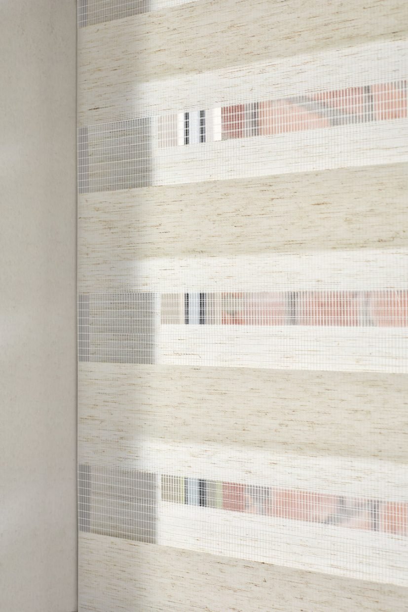 Cortinas roller duo patron franjas Lima — diseno moderno La Casa del Estor